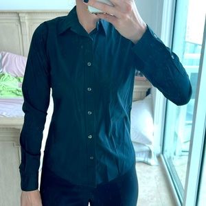 Ralph Lauren size 4 black on black, button down collared shirt with elastane